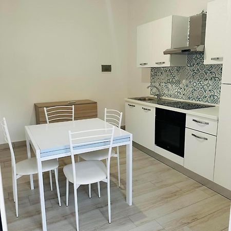 Апартаменти Rent House Scauri Мінтурно Екстер'єр фото